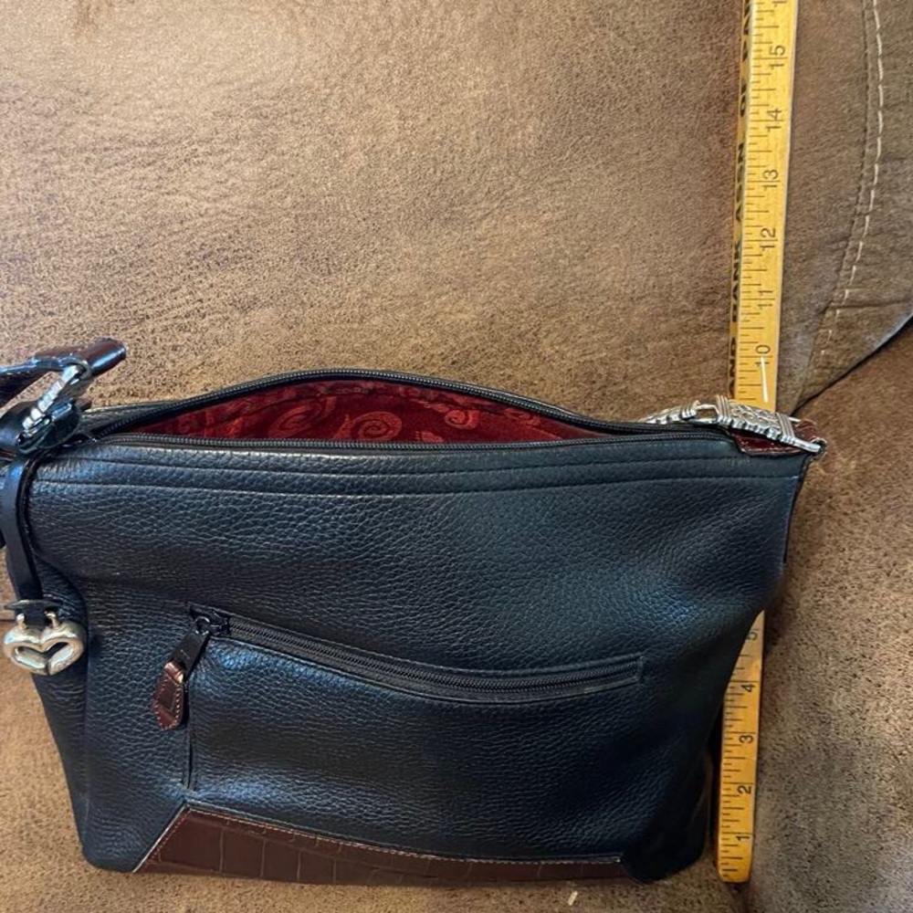 Brighton Black and Brown Shoulder Bag with Sleek Design - Picture 13 of 15